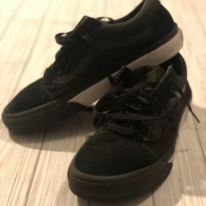 9.5W/8M Black Vans Old Skools